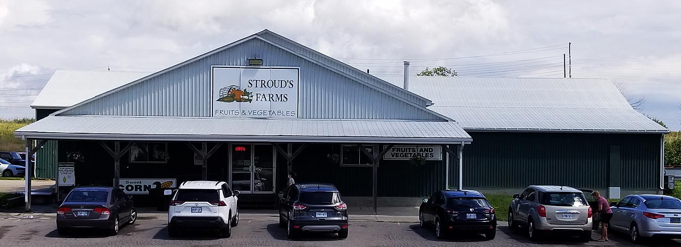 Stroud Farms Market Store sells fresh fruits and vegetables grown in our own fields and by selected produce from professional local farms and growers in Toronto, Pickering, Ajax, Scarborough, Markham, Whitby, Oshawa, Durham Region, GTA, Ontario, Canada.